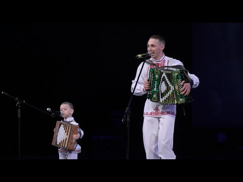 Видео: Марий Эл ТВ: Уста да пашаче еш - Александр ден Рома Марковмыт