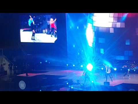 Видео: AYUMI- ол сен емес пе? (EMA 2016)