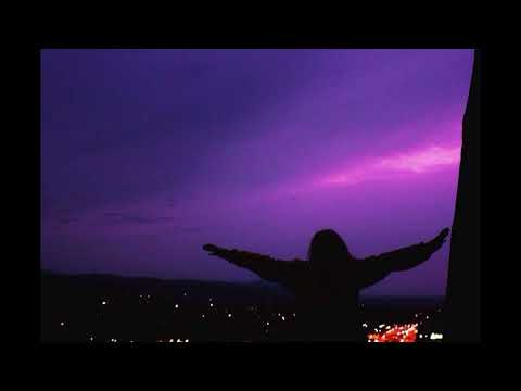 Видео: Луна - Сиреневый Рай