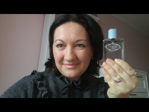 Видео: Prada носит PRADU. Ароматы Prada Iris, Amande.