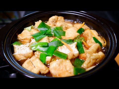 Видео: Попробуйте приготовить тофу с капустой вот так: Это очень вкусно, и тофу впитывает соус.