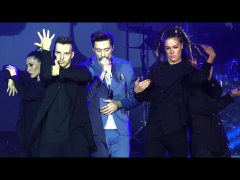 Видео: Дима Билан - Лабиринты (Пермь, 11.10.2016)
