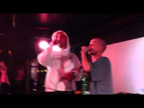 Видео: Птицу ЕмЪ - Хэллоу, Стренжир