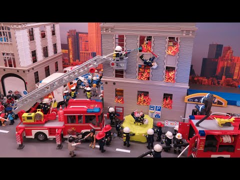 Видео: 🔥 Пожарные спасают город! | Покадровая съемка Playmobil