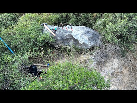 Видео: Скала со следом и момент поиска сокровищ в двух местах…
