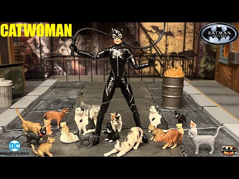 Видео: Обзор и сравнение фигурок McFarlane DC Multiverse Catwoman Batman Returns Michelle Pfeiffer