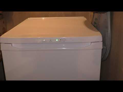 Видео: обзор морозильной камеры бирюса 114