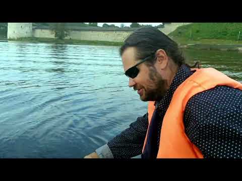 Видео: 09.09.25 Разведка - центр города Пскова. Трехчасовая рыбалка. Городская красота!