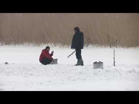 Видео: март 2018г. Рыбалка.  р.Ворскла