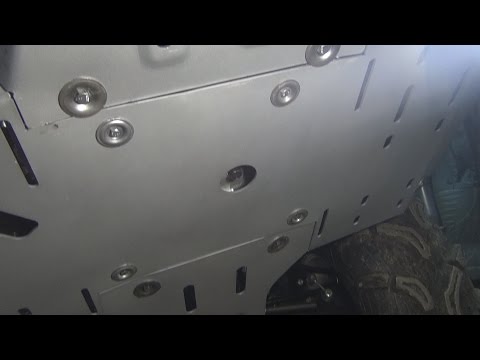 Видео: Муха. Установка защиты Rival на Kawasaki  BruteForce 750.