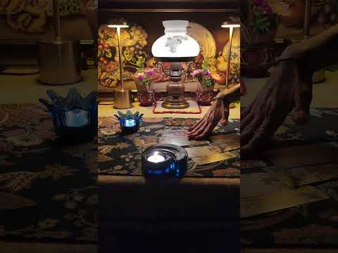 Видео: Он в бреду беседует с Вами ему плохо Он плачет Мужчина влетает в жёсткую карму