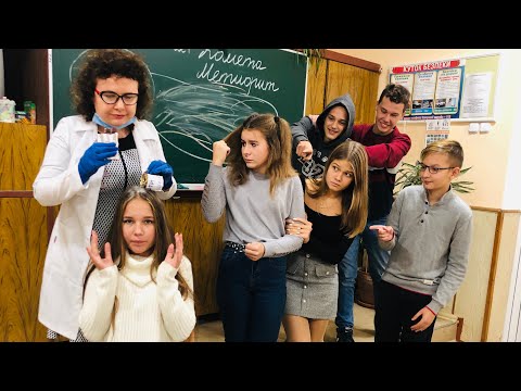 Видео: ВЕСЬ КЛАСС ПОСТРИЧЬ НАЛЫСО!!! ЭТА ВРАЧИХА ВООБЩЕ ЧТО ЛИ???