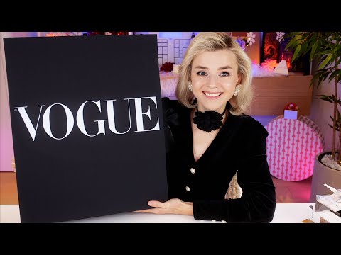 Видео: АДВЕНТ-КАЛЕНДАРЬ VOGUE! ОБЕЩАЮТ 170 000 РУБЛЕЙ ВНУТРИ! | Как это дарить?