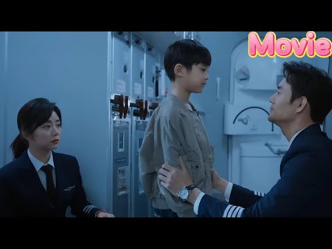 Видео: Гу Нантин боится неловкости, просит её самой надеть значок, но она шутливо требует помощи!🔥🥹