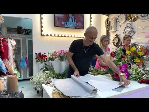 Видео: Мастер класс по сборке круглого букета по спирали и упаковке в корейском стиле😜✌️флорист Артур✌️
