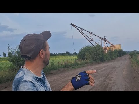 Видео: Шагающий экскаватор ЭШ 65.100. ГИГАНТ НА ТРАССЕ #automobile #technology #техника #power