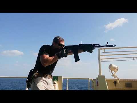 Видео: Упражнения для стрелка вынос и вкладка оружия