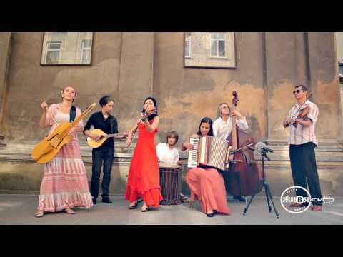 Видео: Бурдон - Зозуленька кує // ЖИВЯКОМ //