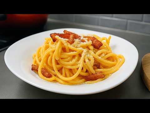 Видео: АУТЕНТИЧНАЯ ПАСТА КАРБОНАРА: ТОЛЬКО 5 ИНГРЕДИЕНТОВ! Быстро и Легко!