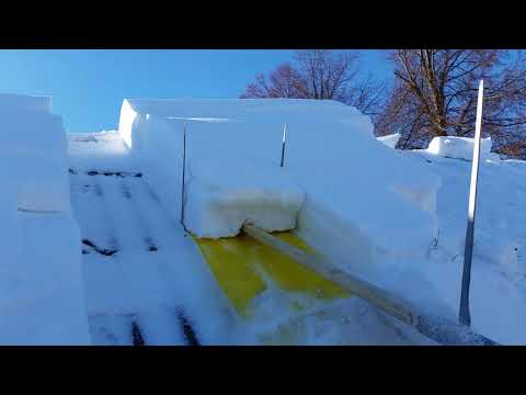 Видео: 😲Очистка крыши от снега.Хороший способ! часть 1.