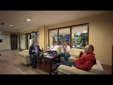 Видео: Диалог с коллегами о работе 