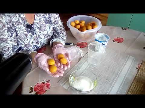 Видео: как я замораживаю абрикосы на зиму
