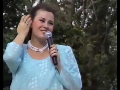 Видео: Валентина Толкунова. Выступление на хуторе Марьевка 1995 год