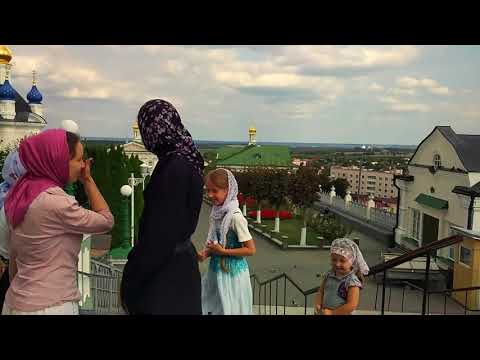 Видео: Почаевская лавра