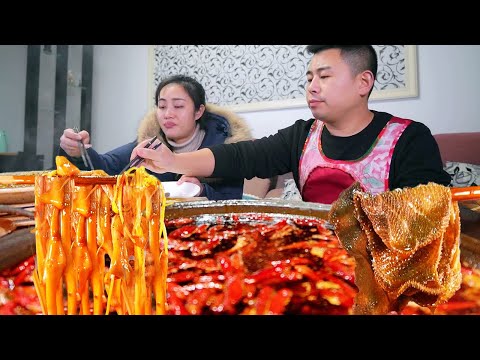 Видео: [Коллекция] 3 кг волосатого живота 2 кг утиного кишечника горячий горшок! Пряное и ароматное мясо,