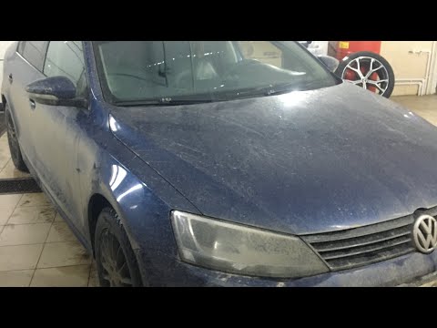 Видео: VW Джетта 6 Замена стеклоподъемника