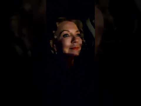 Видео: "Дед воевал на двух фронтах". Автор и исполнитель Валерия Коренная