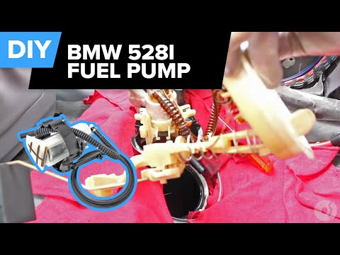 Видео: Замена топливного насоса BMW (528i) FCP Euro