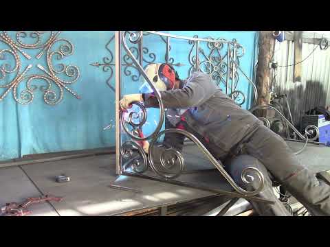 Видео: что творит этот сварщик?! Из  обычной профильной трубы!
