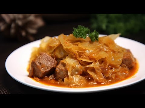 Видео: Как приготовить капусту с мясом вкусно. Получится даже у новичка!