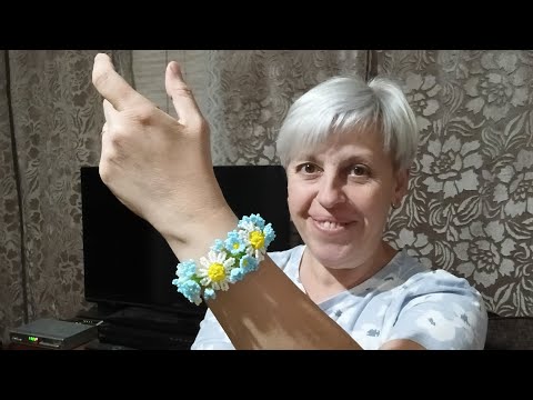 Видео: Швейный бизнес поломался не успев начаться. Жду запчасти к швейной машинке, сплела браслет из бисера