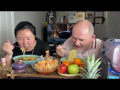 Видео: Mukbang: Кукси — любимая холодная лапша по-корейски! ❄️🍜Кукси Мукбанг | Корейская классика