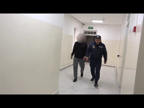 Видео: Түркістанда атыс болды. Бір адам қаза тапты. Көкпаршыларды көлік қақты.