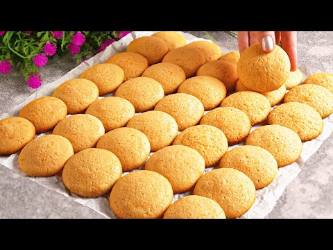 Видео: Мягкое печенье на желтках! За 10 минут! Вкуснее, чем в магазине!