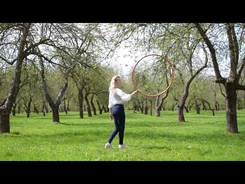 Видео: HOOP DANCE (Танец с обручем)