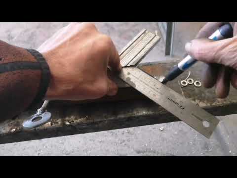 Видео: Гениально просто! Приспособление из уголка для резки трубы под 45°Brilliantly Simple! DIY Angle Iron