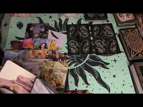 Видео: ЧТО ПРО ВАС ДУМАЮТ ОКРУЖАЮЩИЕ.#таросегодня, #тароонлайн, #гаданиетаро, #тарогадание