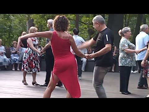 Видео: Танцы в парке Царицыно. 13 сентября 2024 г.