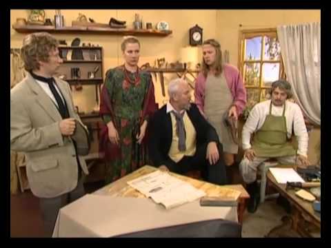 Видео: Сказки и истории. Сапожники. Заказчик
