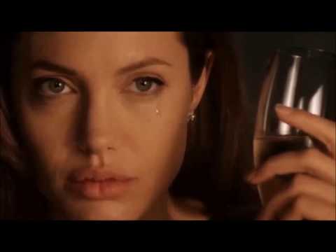 Видео: Нэнси  Дым сигарет с ментолом