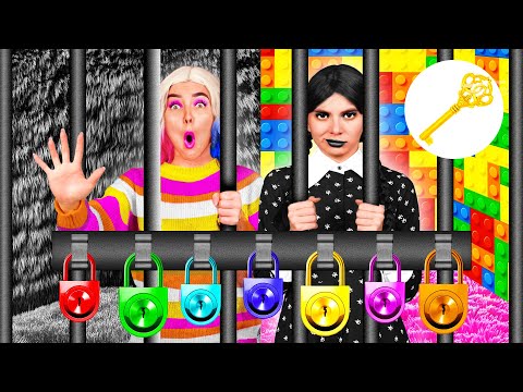 Видео: Побег из Комнаты Челлендж | Сумасшедший Челлендж от TeamTeen Challenge