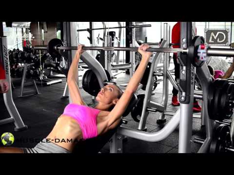 Видео: Muscle Damage   Силова тренировка за жени за отслабване с Ралица Ламбова