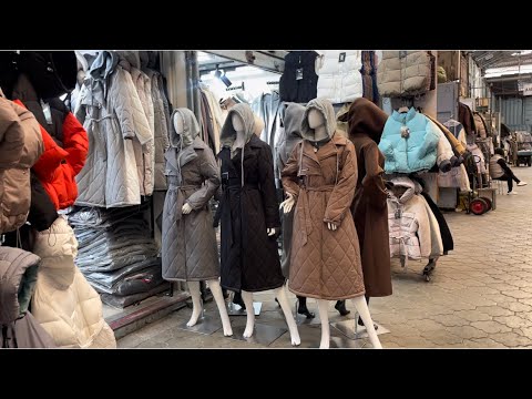 Видео: Байер Ира из Киргизии обзор на курток рынка Дордой