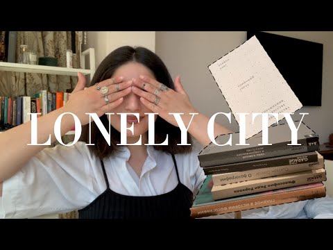 Видео: "Одинокий город" Оливия Лэнг