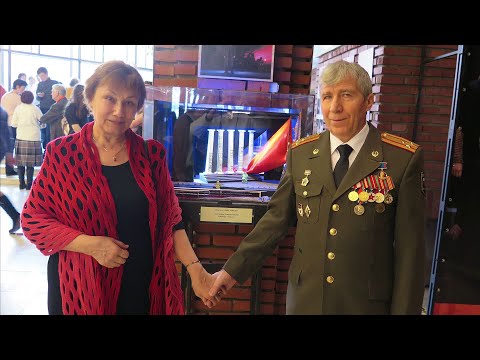 Видео: Вопросы, ответы. Как мы нашли друг друга? Сайт знакомств - это реально?