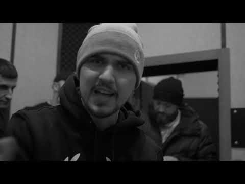 Видео: ОДИН.ВОСЕМЬ x КРАСНОЕ ДЕРЕВО "Воздух На Студии" (Inside Show Snippet)